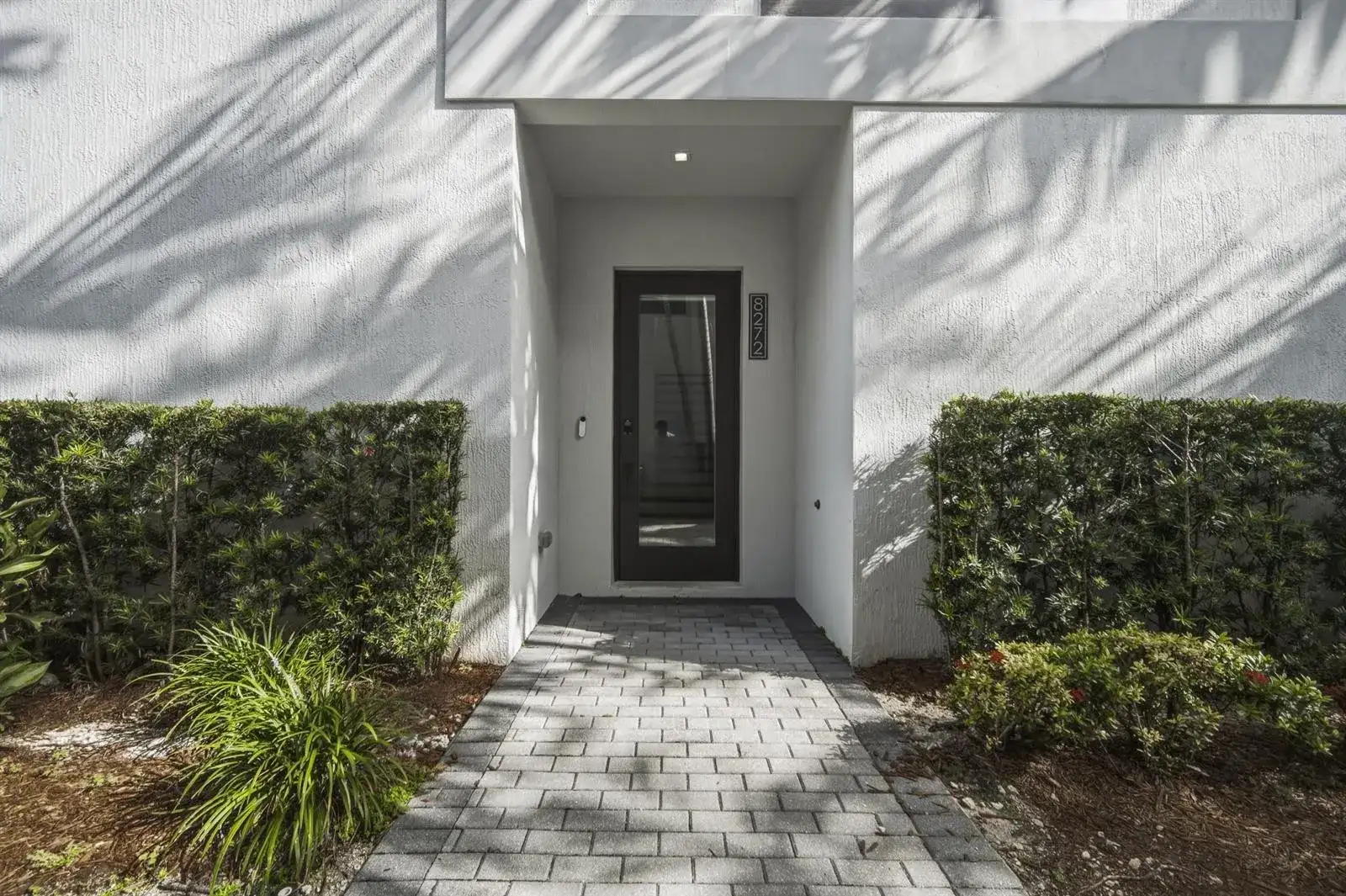 8272 NW 44th Terrace, Doral FL 33166 photo 3