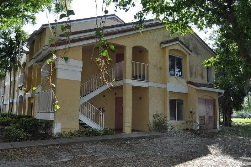 2465 NW 33RD Street # 1506, Oakland Park FL 33309