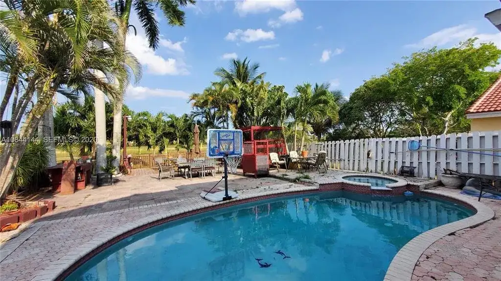 4— SW 82nd Way, Davie FL 33328 photo 3