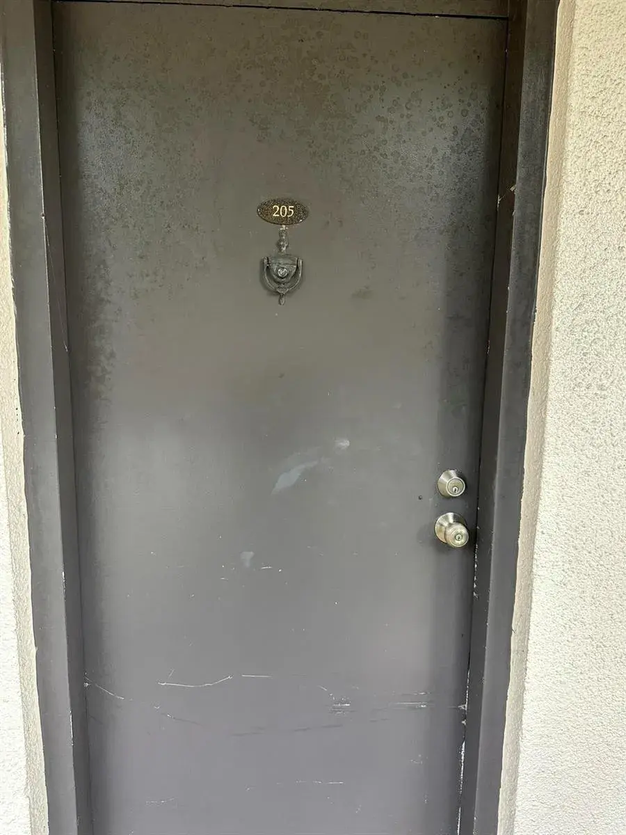 8409 Forest Hills Drive # 205, Coral Springs FL 33065