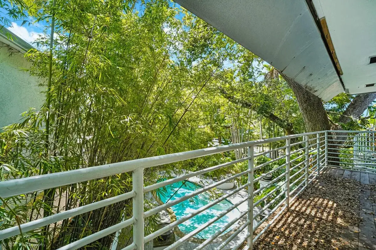 1343 Ponce De Leon Drive, Fort Lauderdale FL 33316