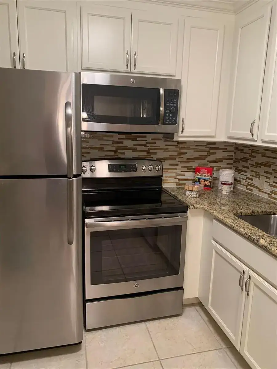 87 FANSHAW C # 87, Boca Raton FL 33434 photo 2
