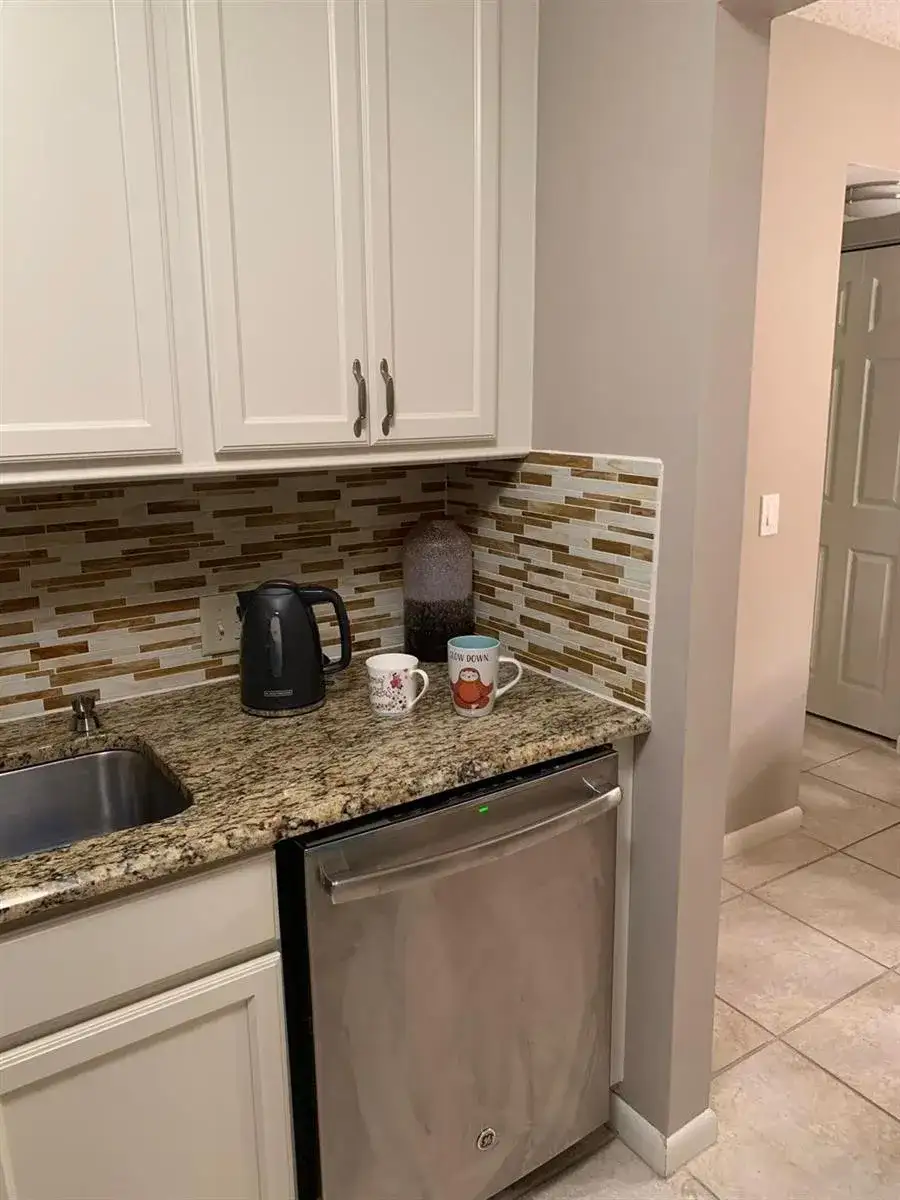 87 FANSHAW C # 87, Boca Raton FL 33434 photo 3
