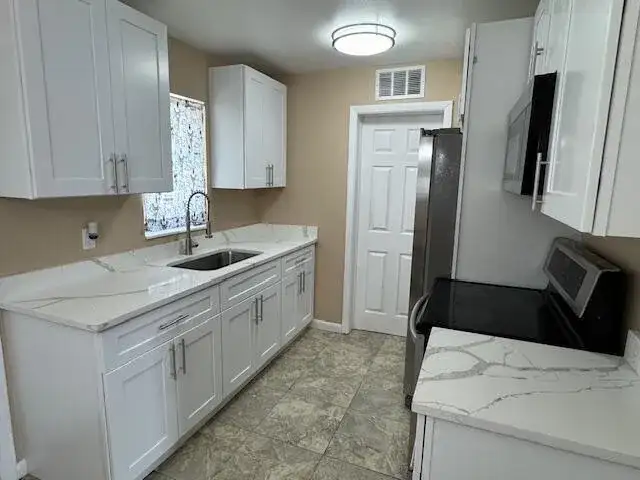 1423 7th Street, West Palm Beach FL 33401 photo 3