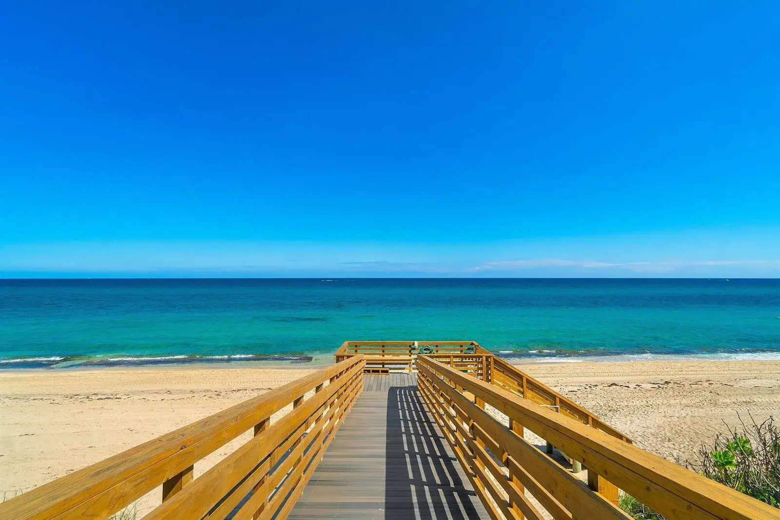 3360 S OCEAN Boulevard # I, Palm Beach FL 33480