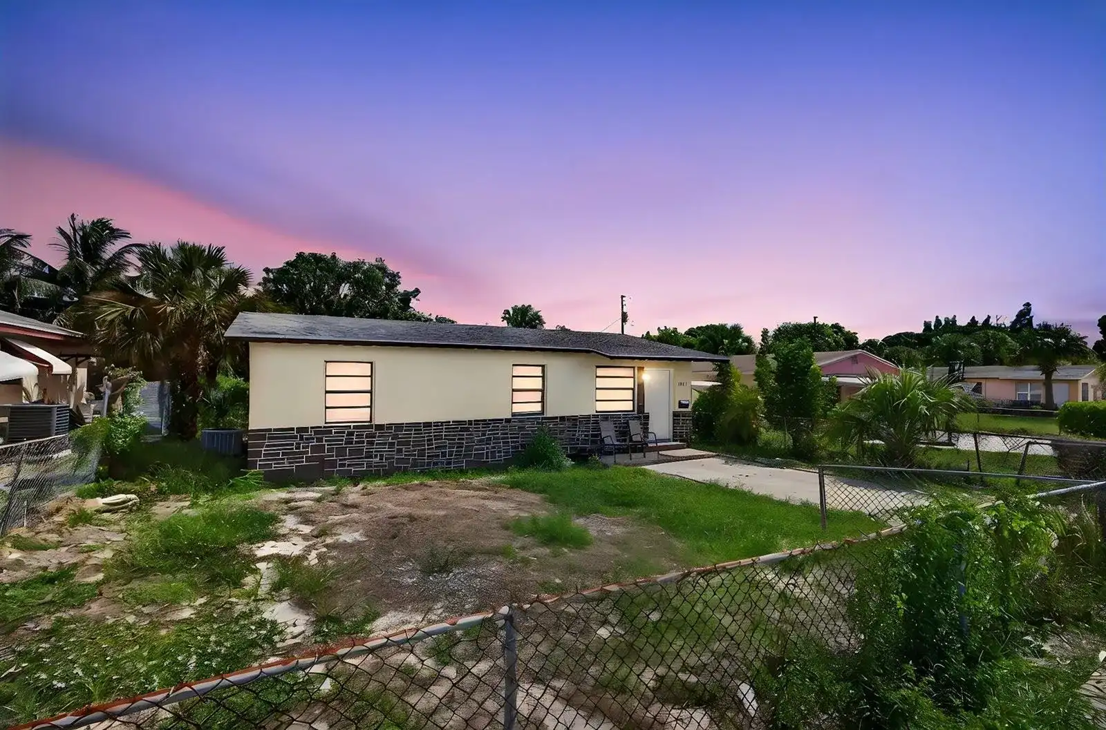 1511 W 32nd Street, West Palm Beach FL 33404