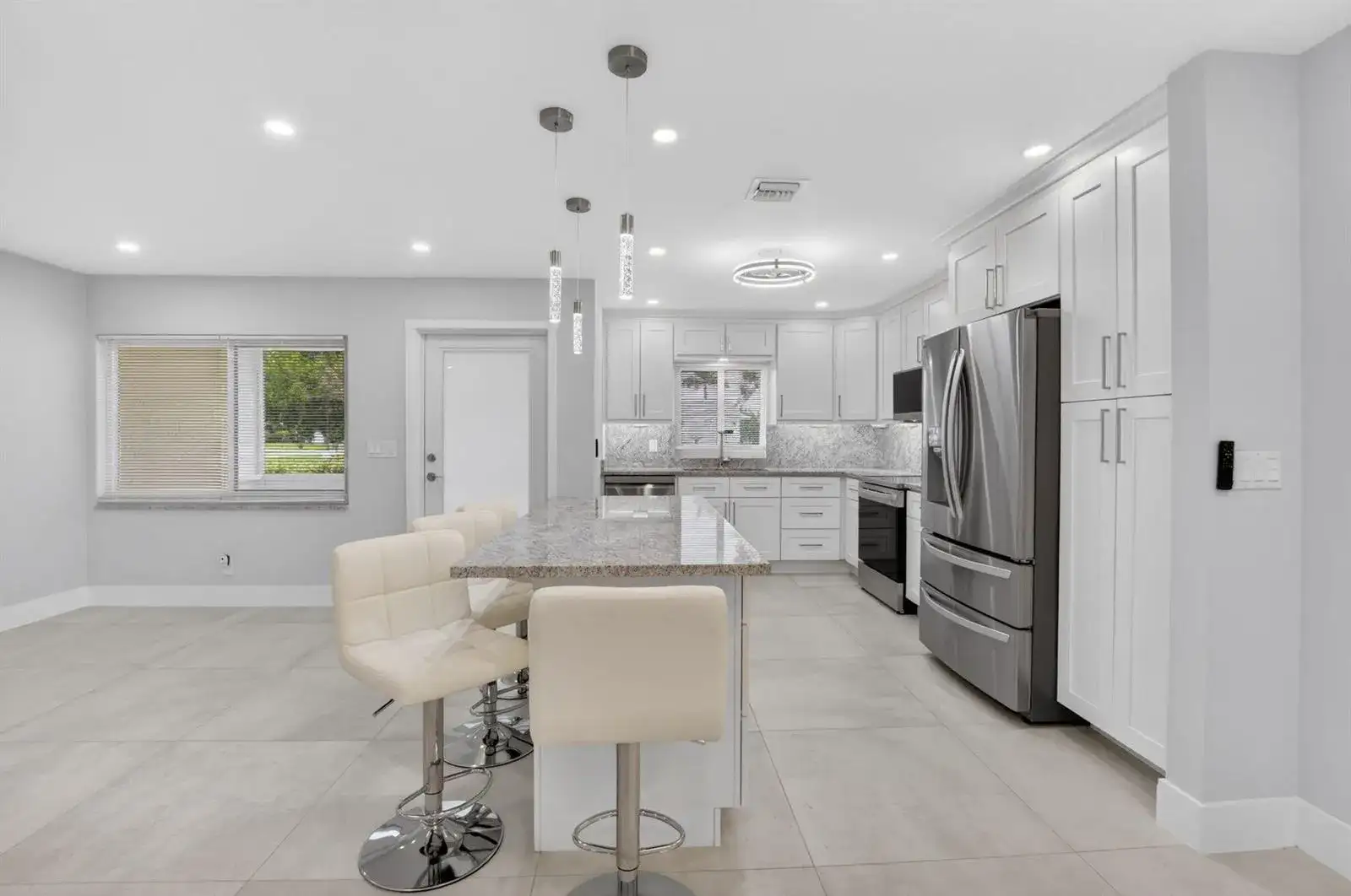 6049 VIA DIANA, Delray Beach FL 33484 photo 5