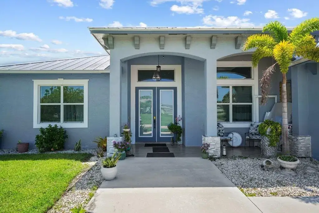 2198 SW ALMINAR Street, Port St. Lucie FL 34953 photo 2