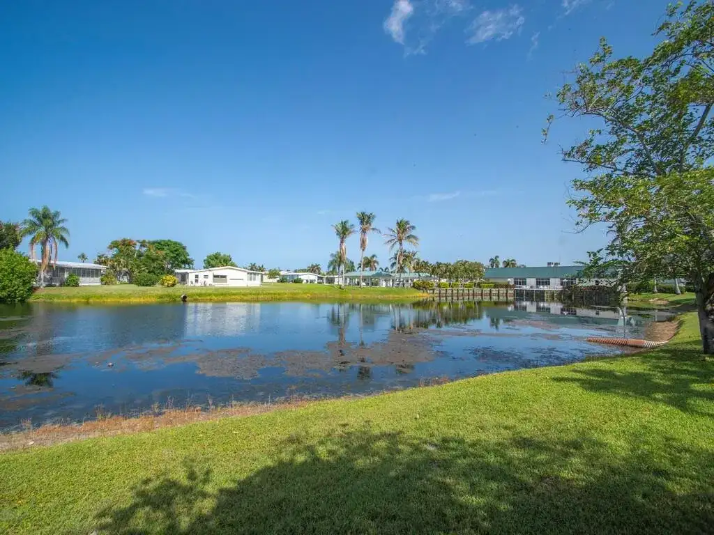 42 Village Lane, Jensen Beach FL 34957 photo 5