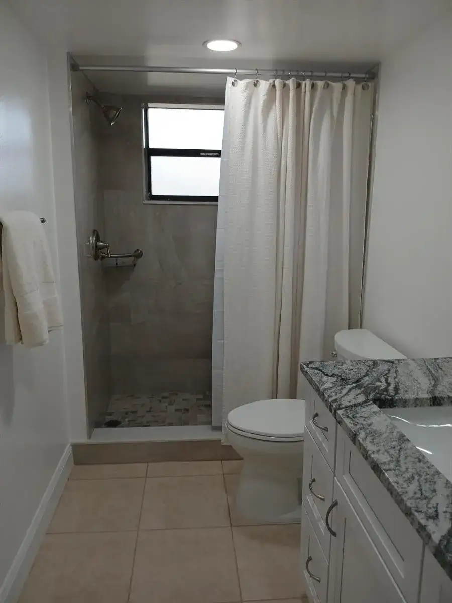 4760 LUCERNE LAKES Boulevard W # 405, Lake Worth FL 33467 photo 2
