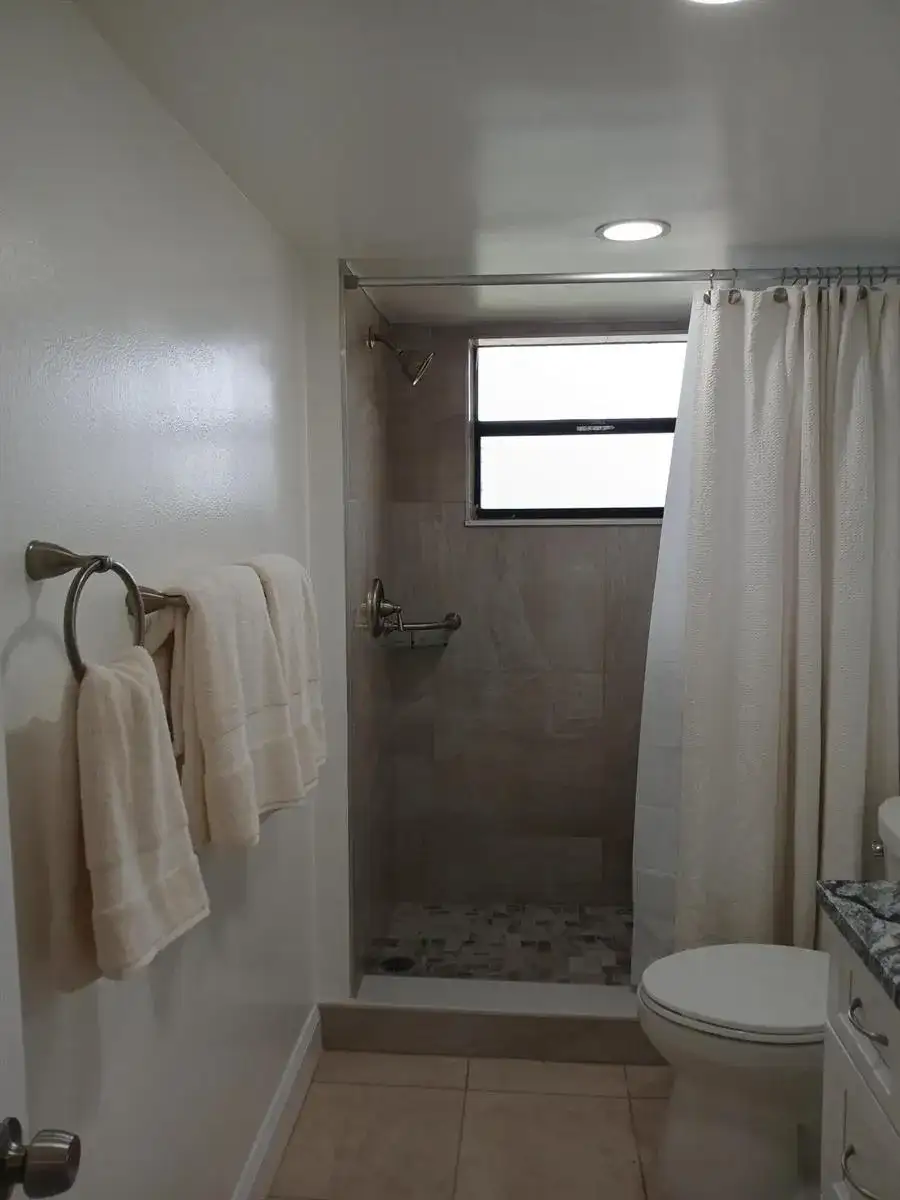 4760 LUCERNE LAKES Boulevard W # 405, Lake Worth FL 33467 photo 5