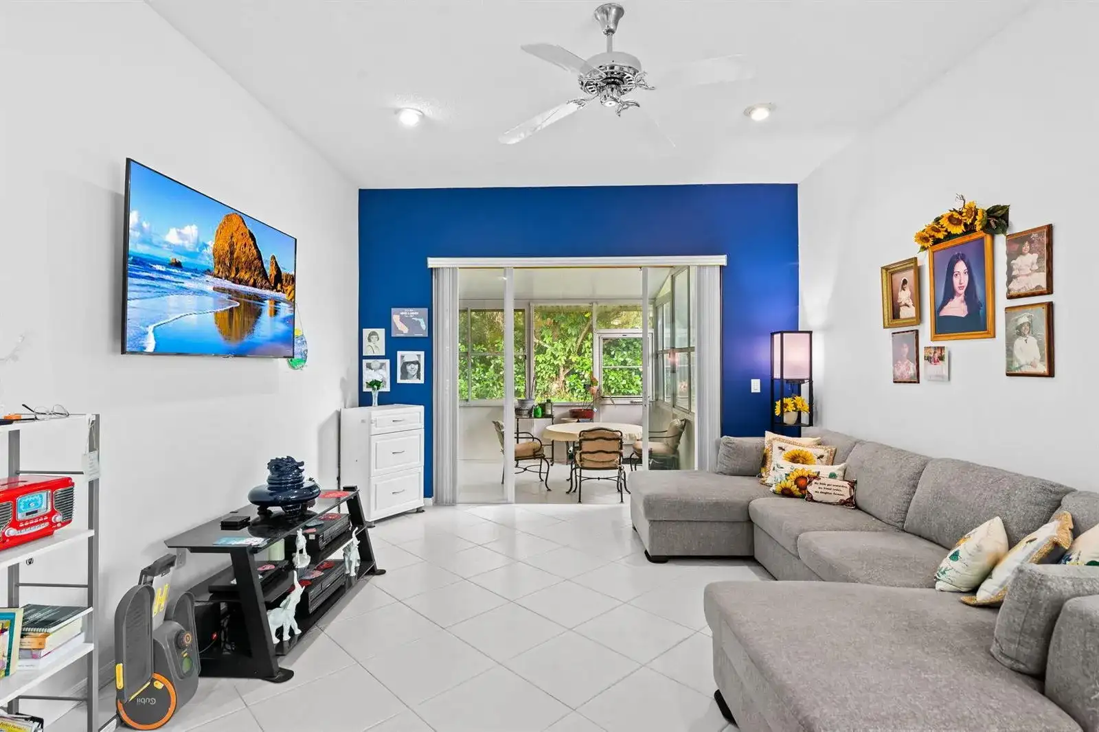 10156 Lombardy Drive, Tamarac FL 33321 photo 4