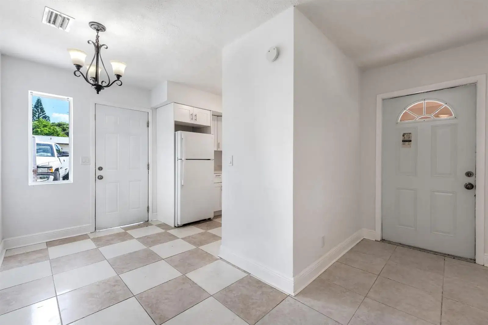 925 S Pine Street, Lake Worth FL 33460 photo 5