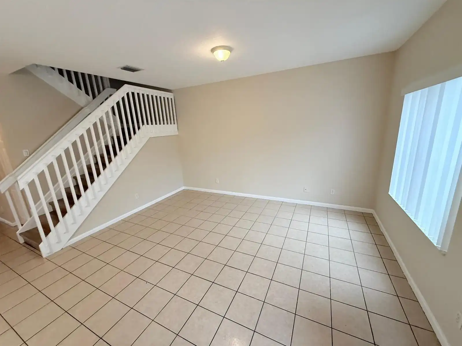 905 N SANTA CATALINA Circle # 905, North Lauderdale FL 33068