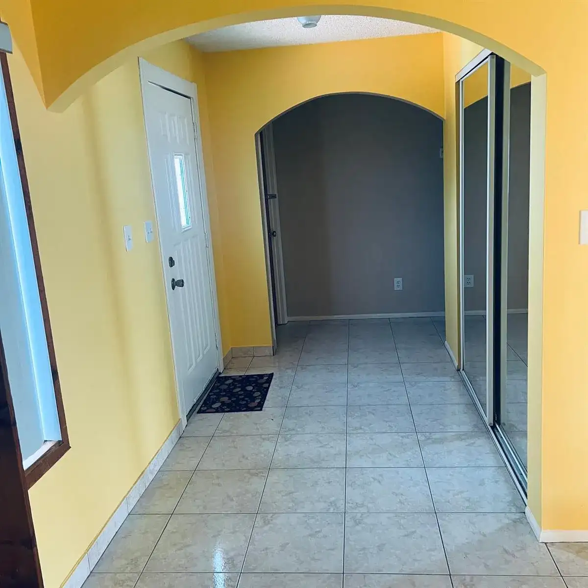 182 NE JETTIE Terrace, Port St. Lucie FL 34983 photo 3