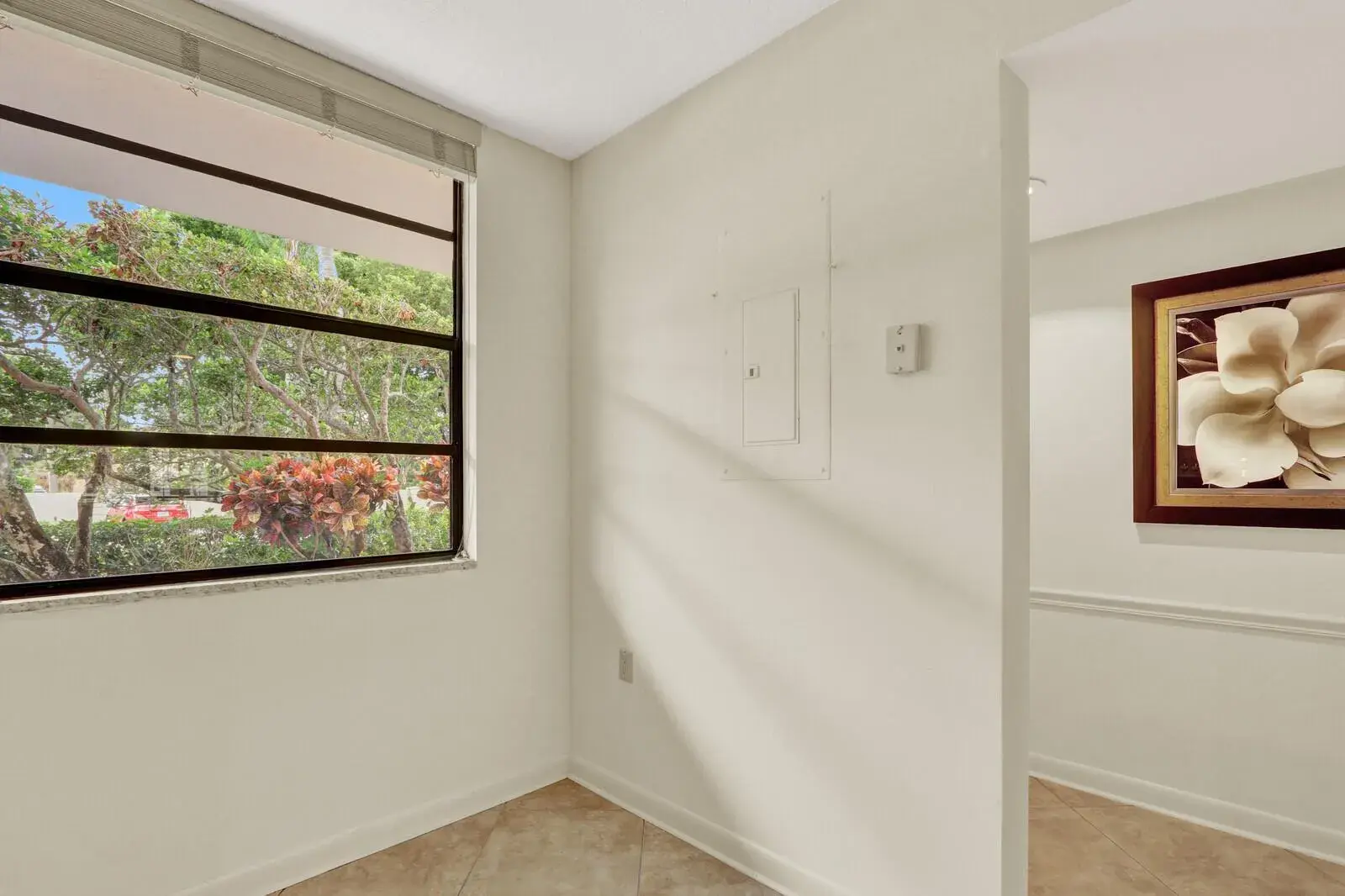 3636 WHITEHALL Drive # 105, West Palm Beach FL 33401
