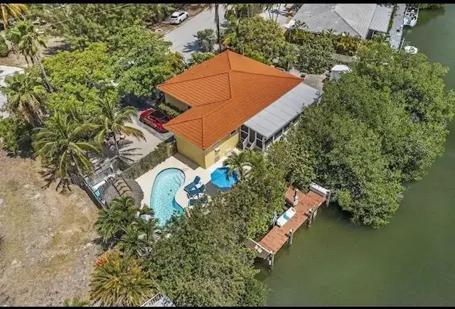 309 W Calzada De Bougainvillea, Marathon FL 33050