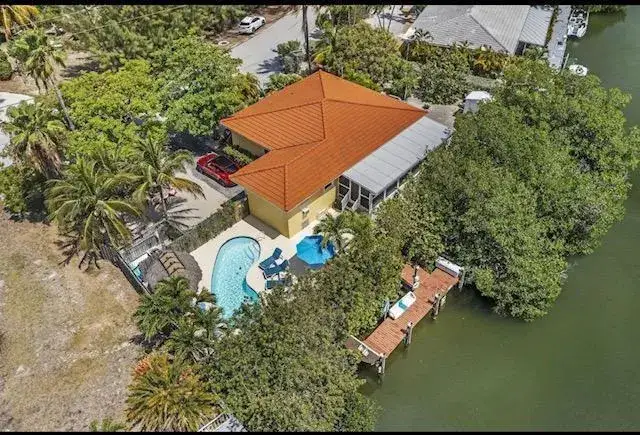 309 W Calzada De Bougainvillea, Marathon FL 33050