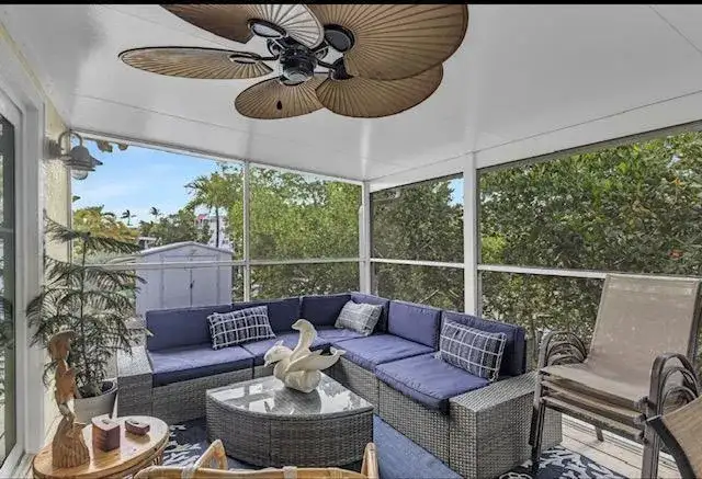 309 W Calzada De Bougainvillea, Marathon FL 33050 photo 5