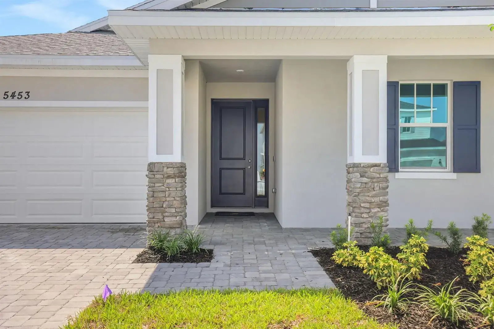 5428 NW Camberly Court, Port St. Lucie FL 34987 photo 2