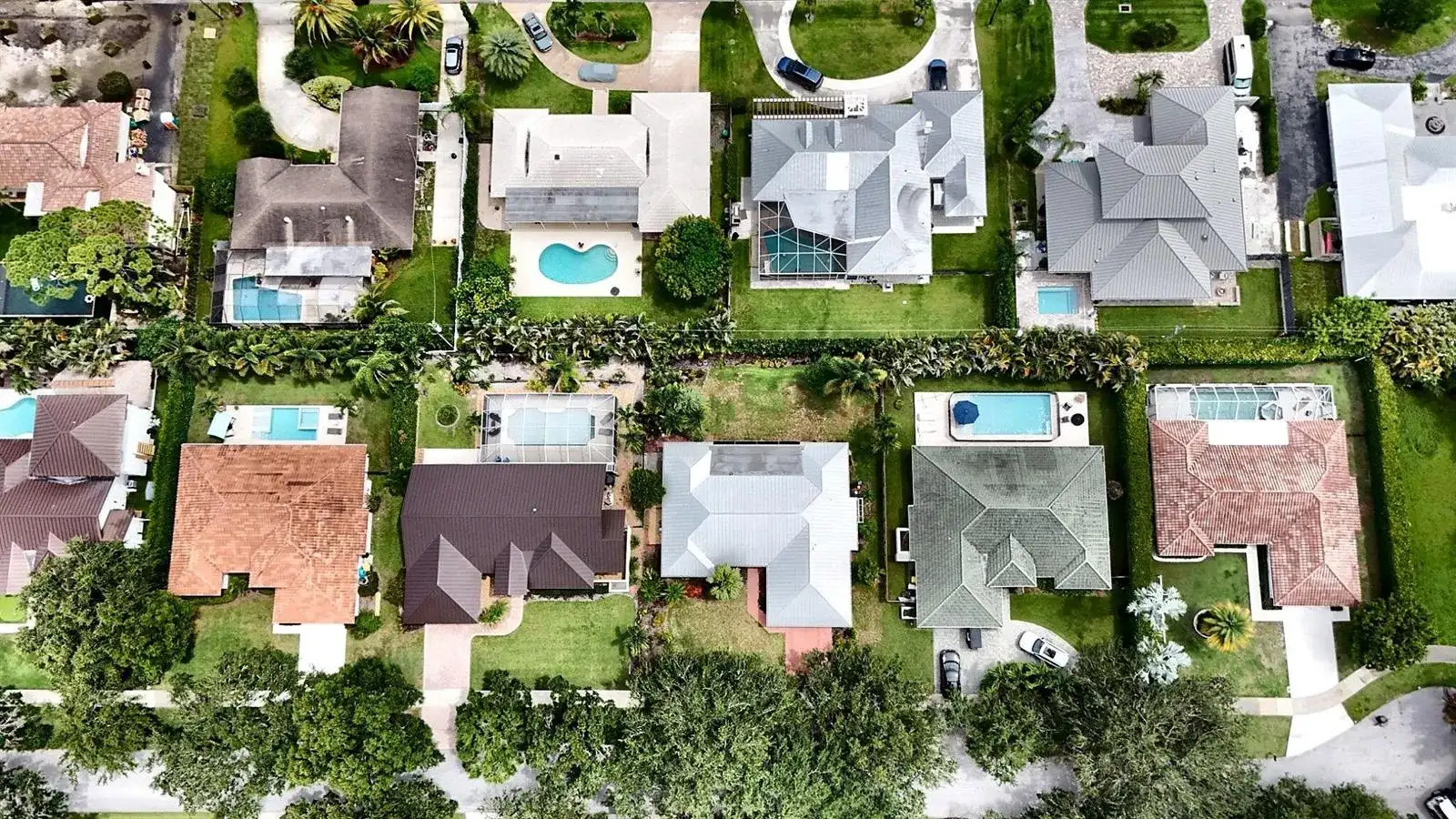 9746 SE Landing Place, Tequesta FL 33469 photo 3