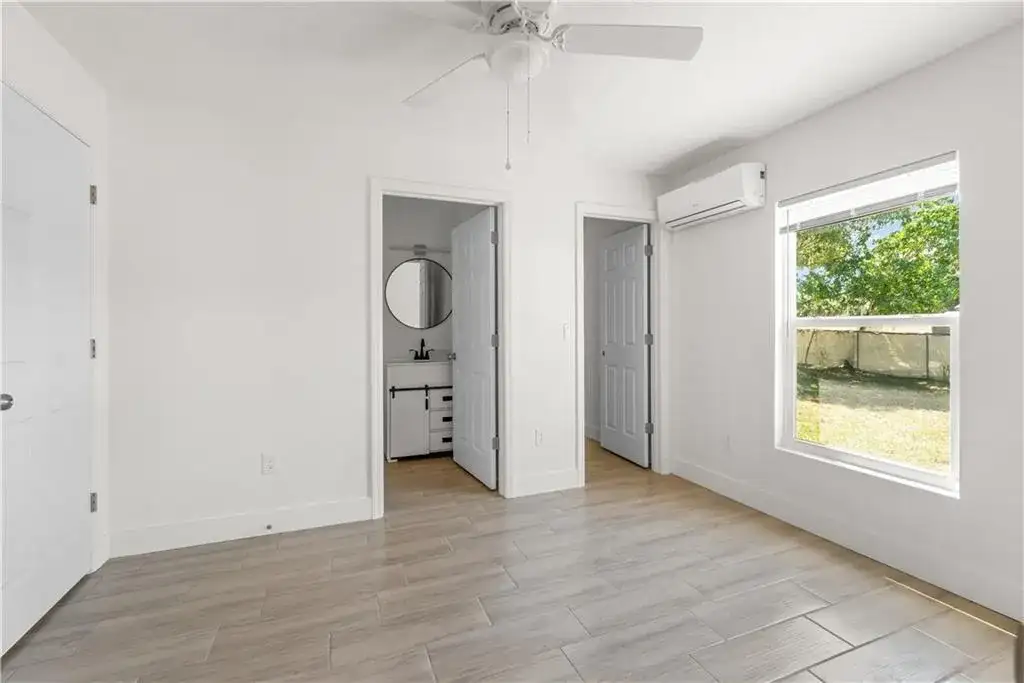 4576 30TH Avenue, Vero Beach FL 32967 photo 5