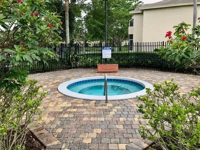 611 CYPRESS LAKE Boulevard # H15, Deerfield Beach FL 33064