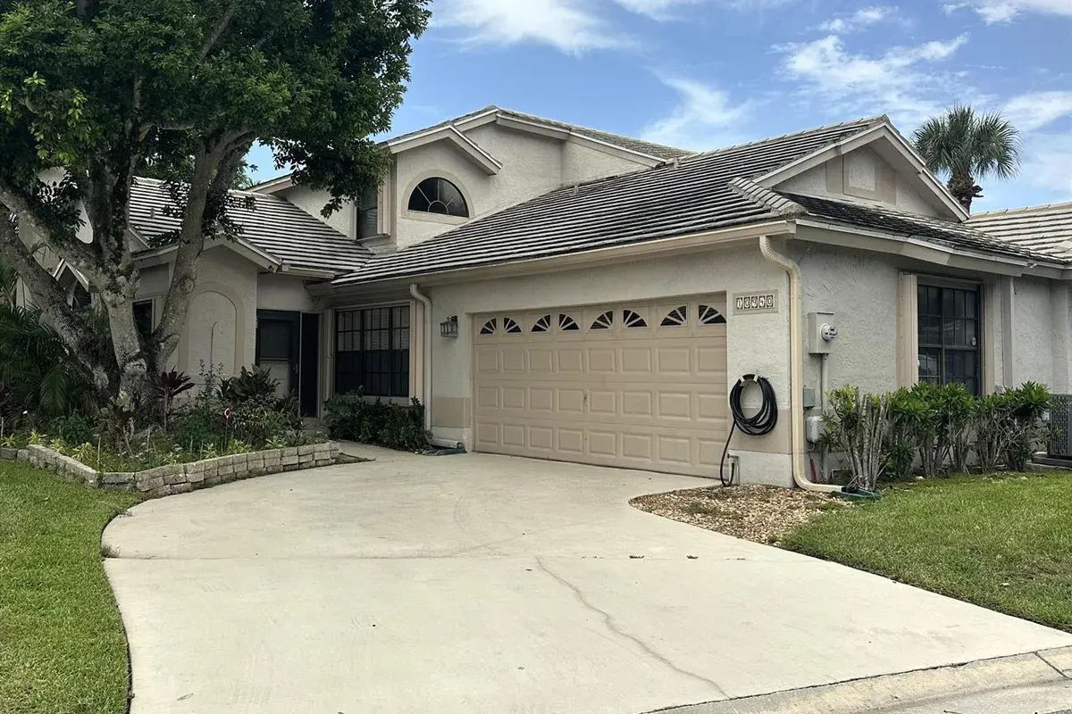 10940 Stafford Circle S, Boynton Beach FL 33436