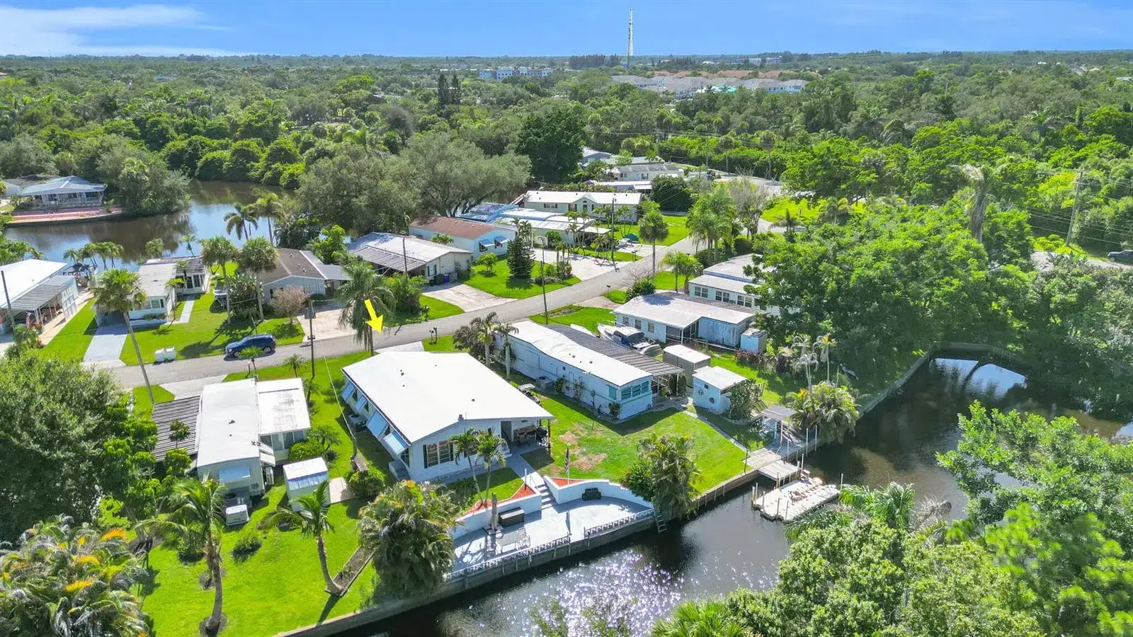 7639 SE Fork River Drive, Stuart FL 34997 photo 2