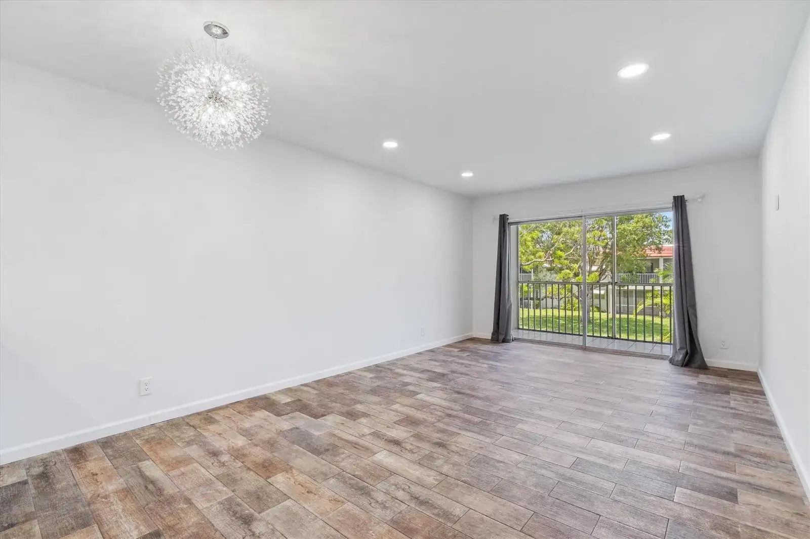 899 SE 2ND Avenue # 203, Deerfield Beach FL 33441 photo 5