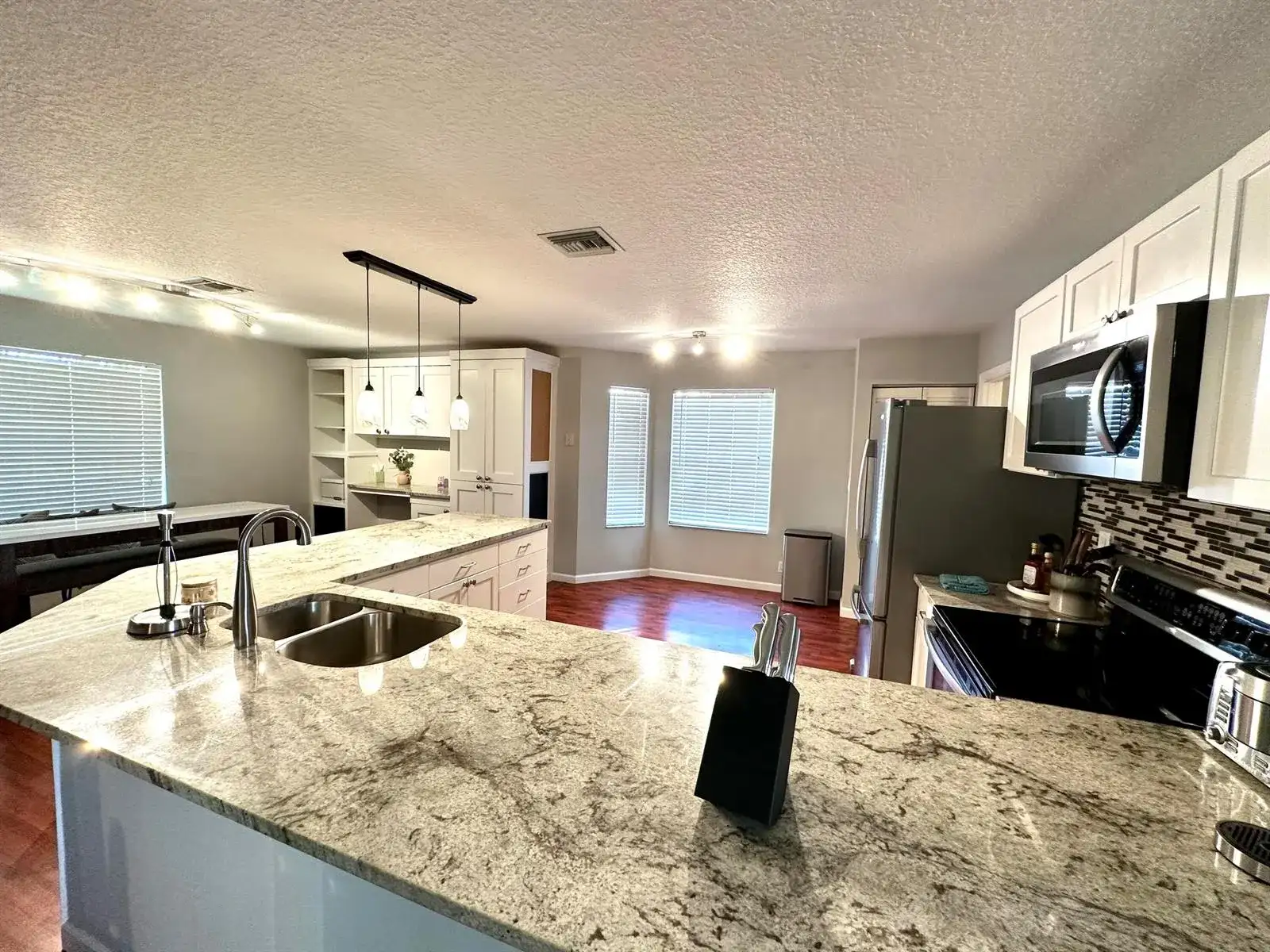 1000 Lake Breeze Drive, Wellington FL 33414 photo 5