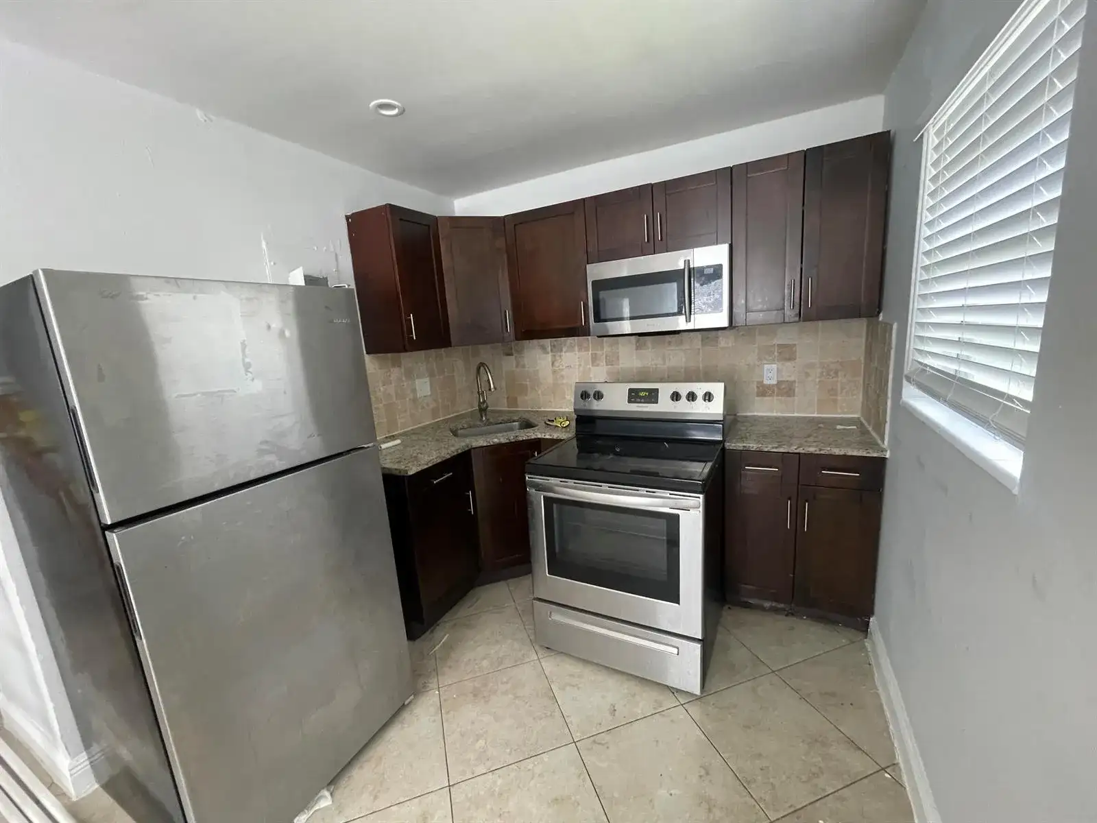 215 SW 16TH # 4, Fort Lauderdale FL 33315 photo 2