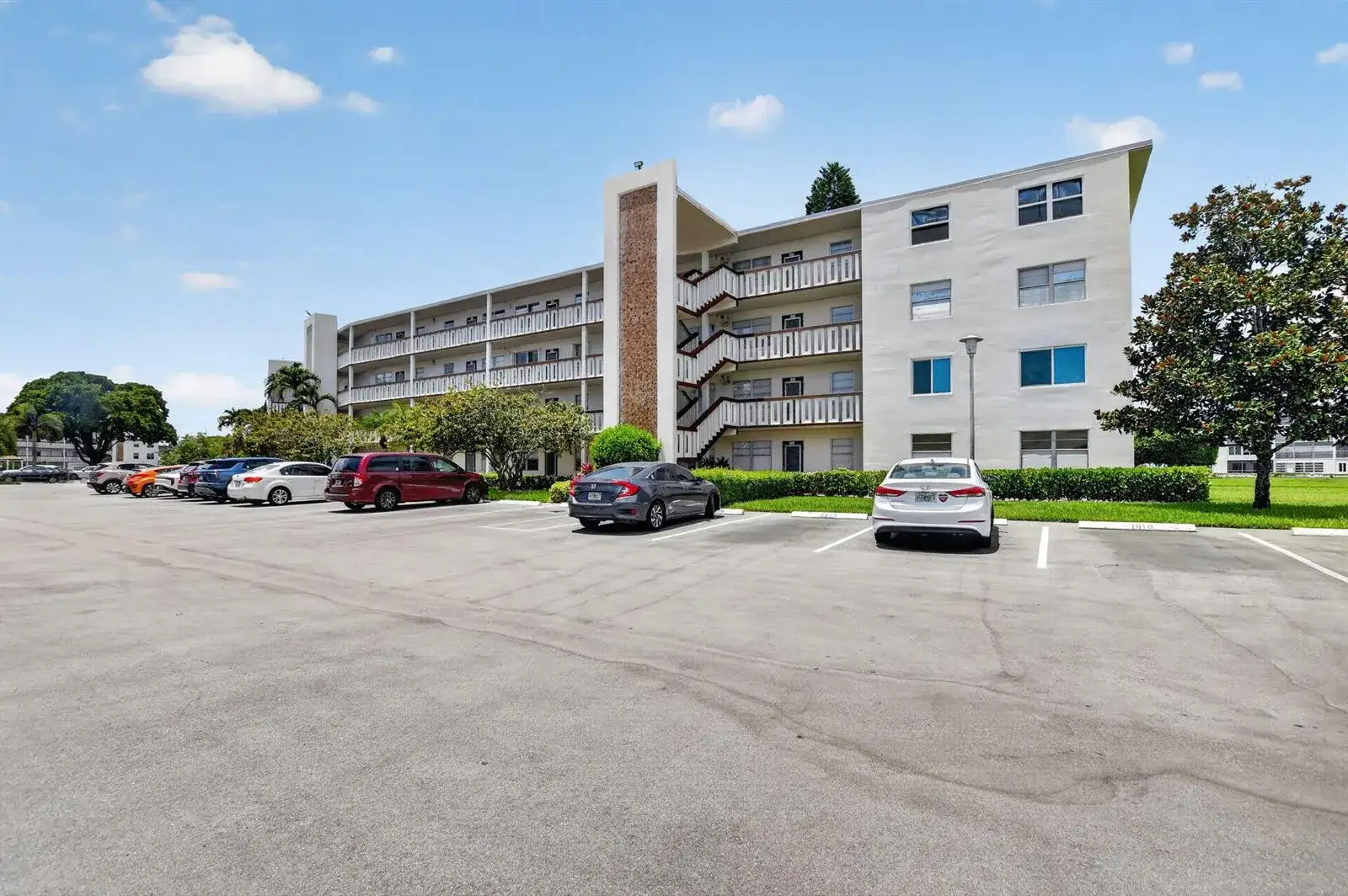 4022 Hythe B, Boca Raton FL 33434 photo 4