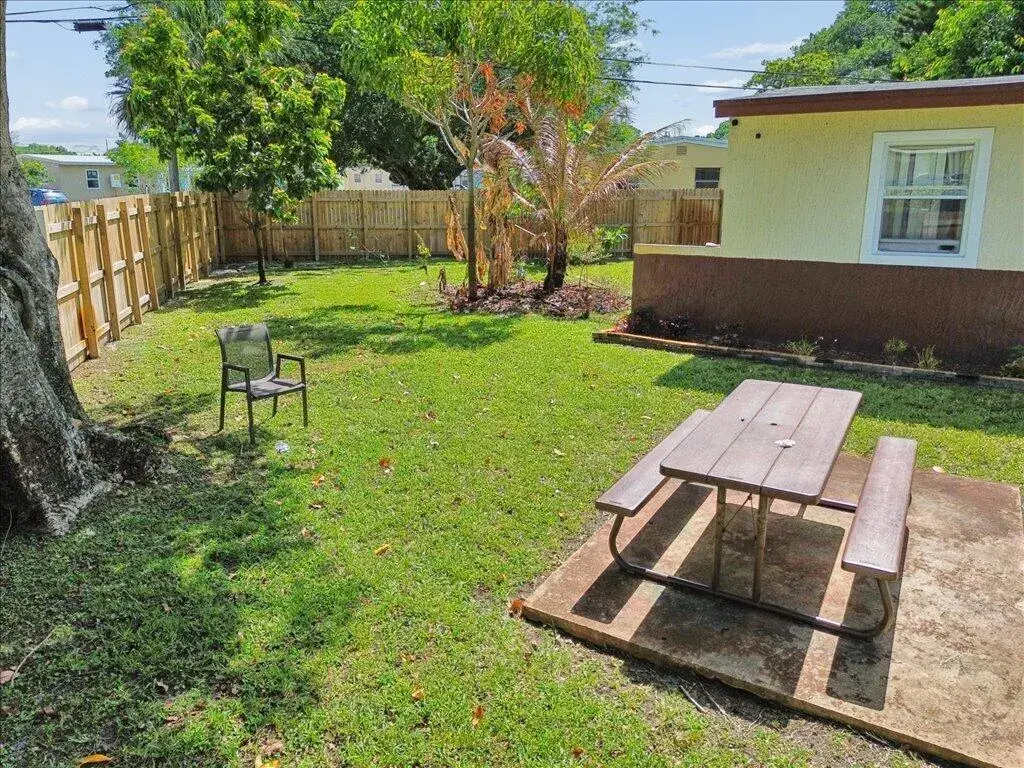 1313 NW 13TH Court, Fort Lauderdale FL 33311