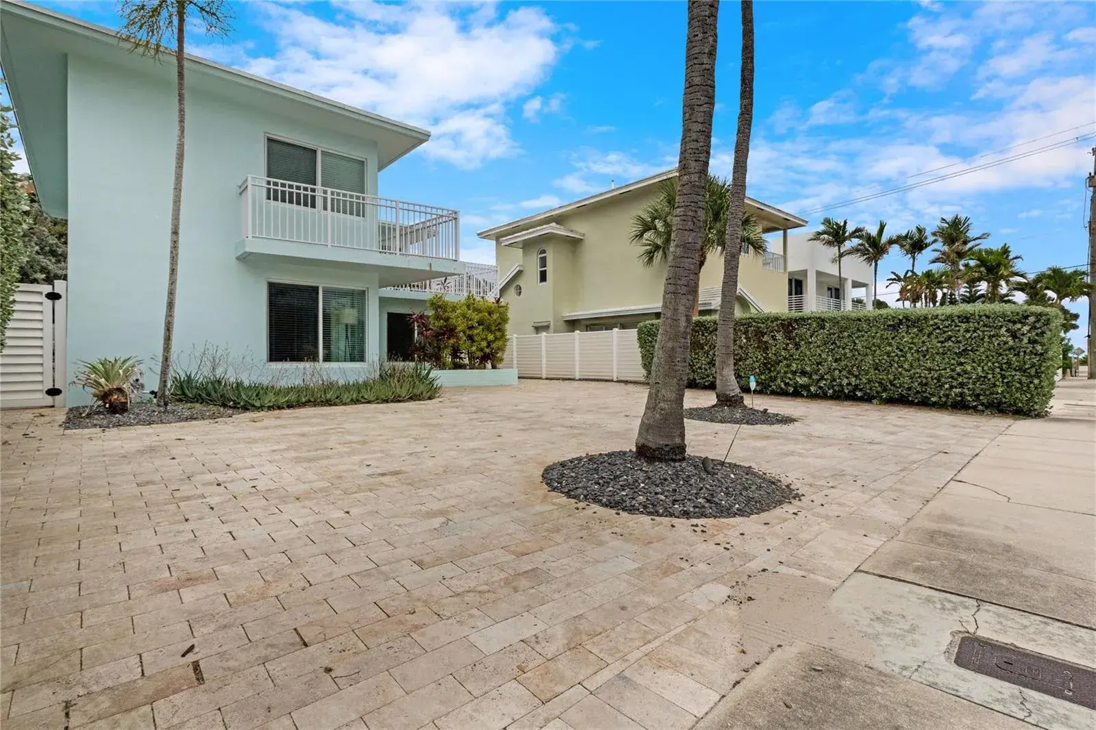3321 NE 16th Court, Fort Lauderdale FL 33305