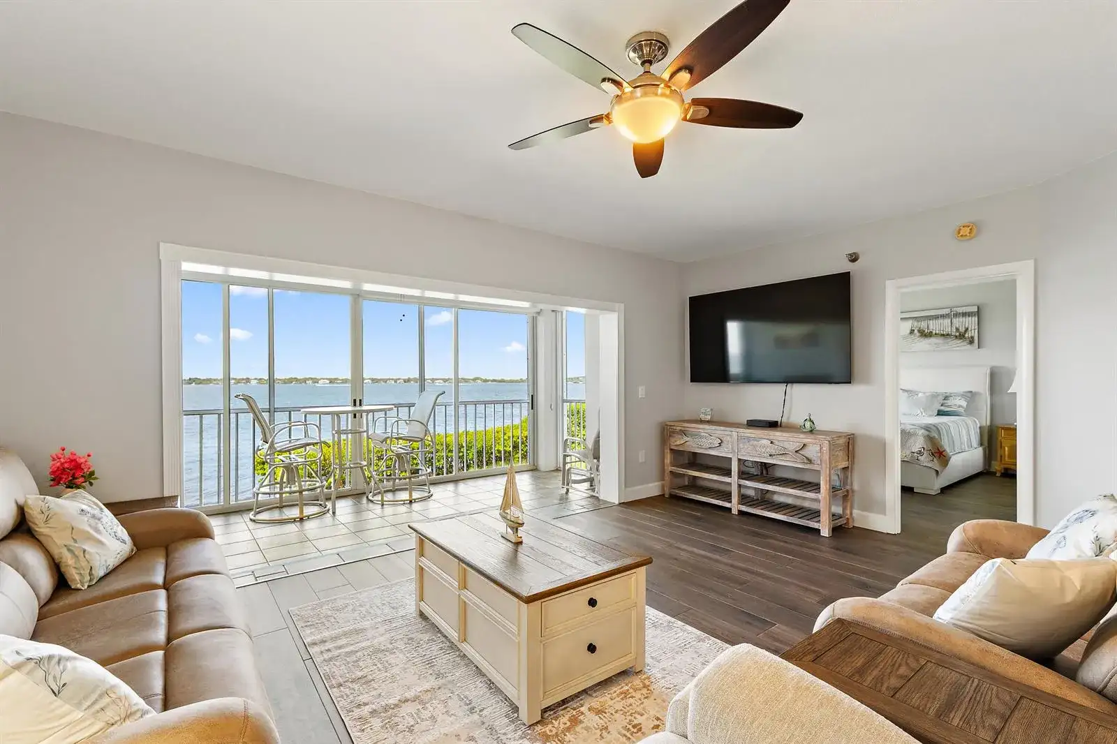 164 NE Edgewater Drive # 2103, Stuart FL 34996 photo 2