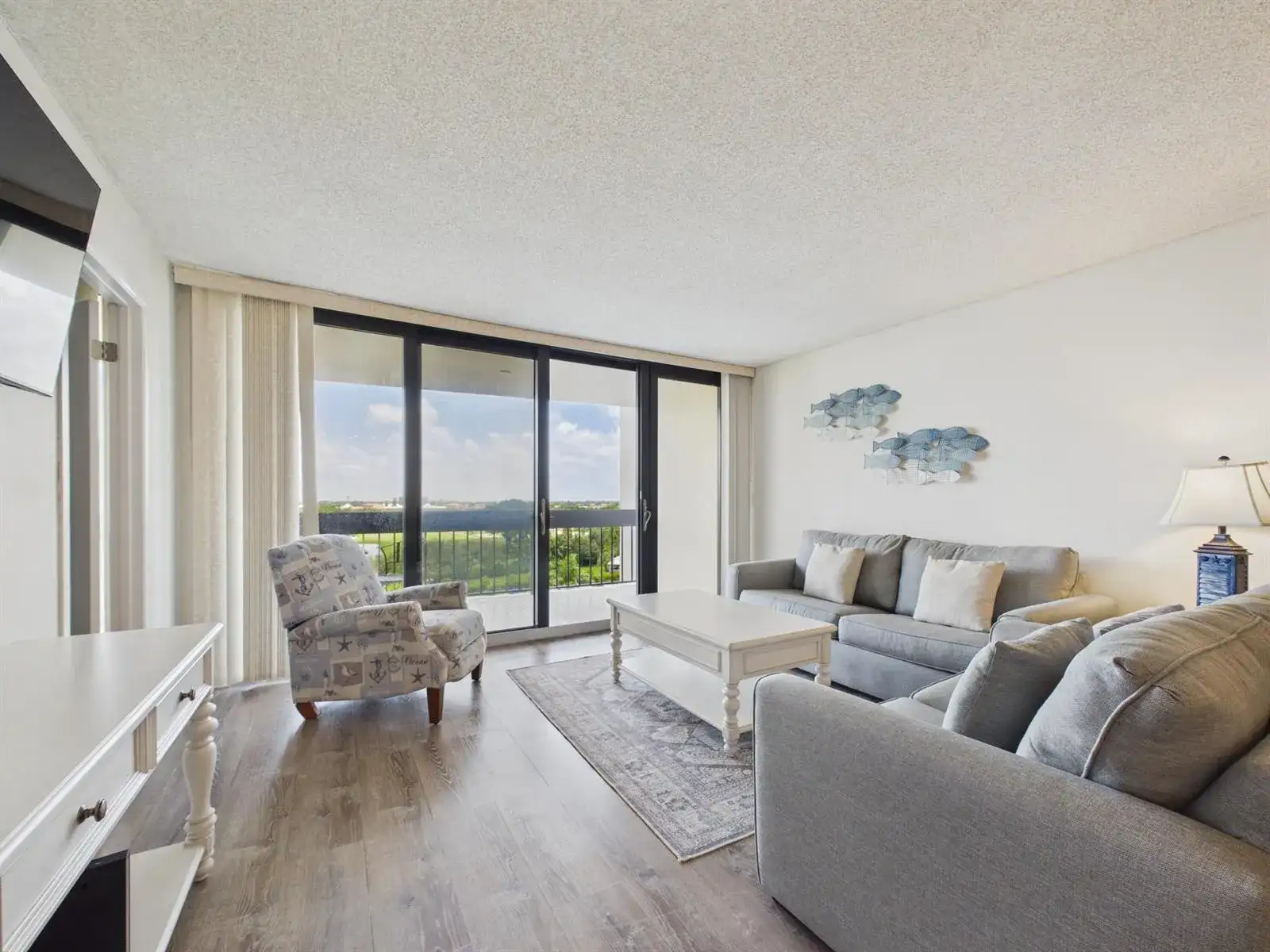 2400 Presidential Way # 704, West Palm Beach FL 33401 photo 2
