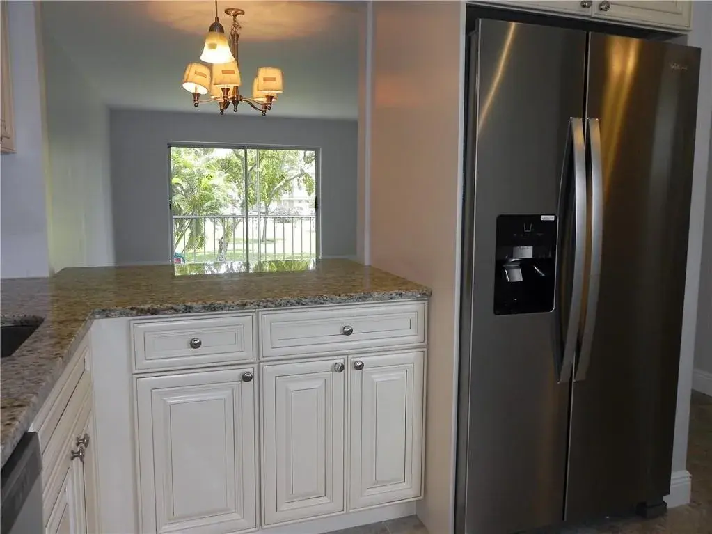 4650 Washington Street # 207, Hollywood FL 33021