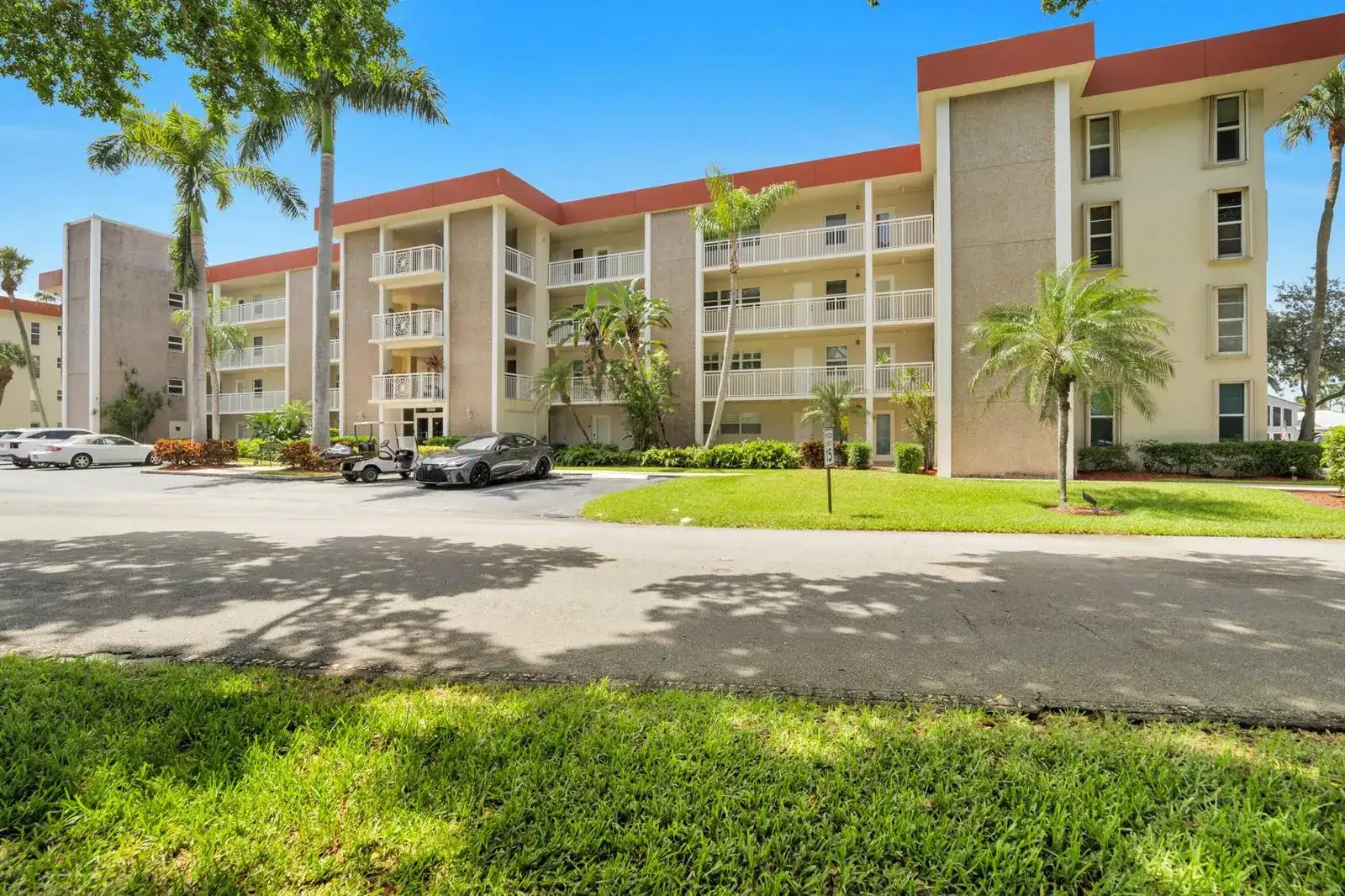 3000 NE 48TH Court # 402, Lighthouse Point FL 33064 photo 3