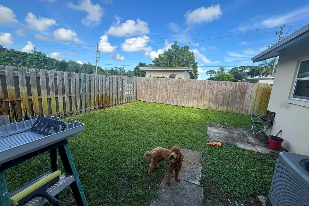 5027 Michigan Av. # 16b, West Palm Beach FL 33415