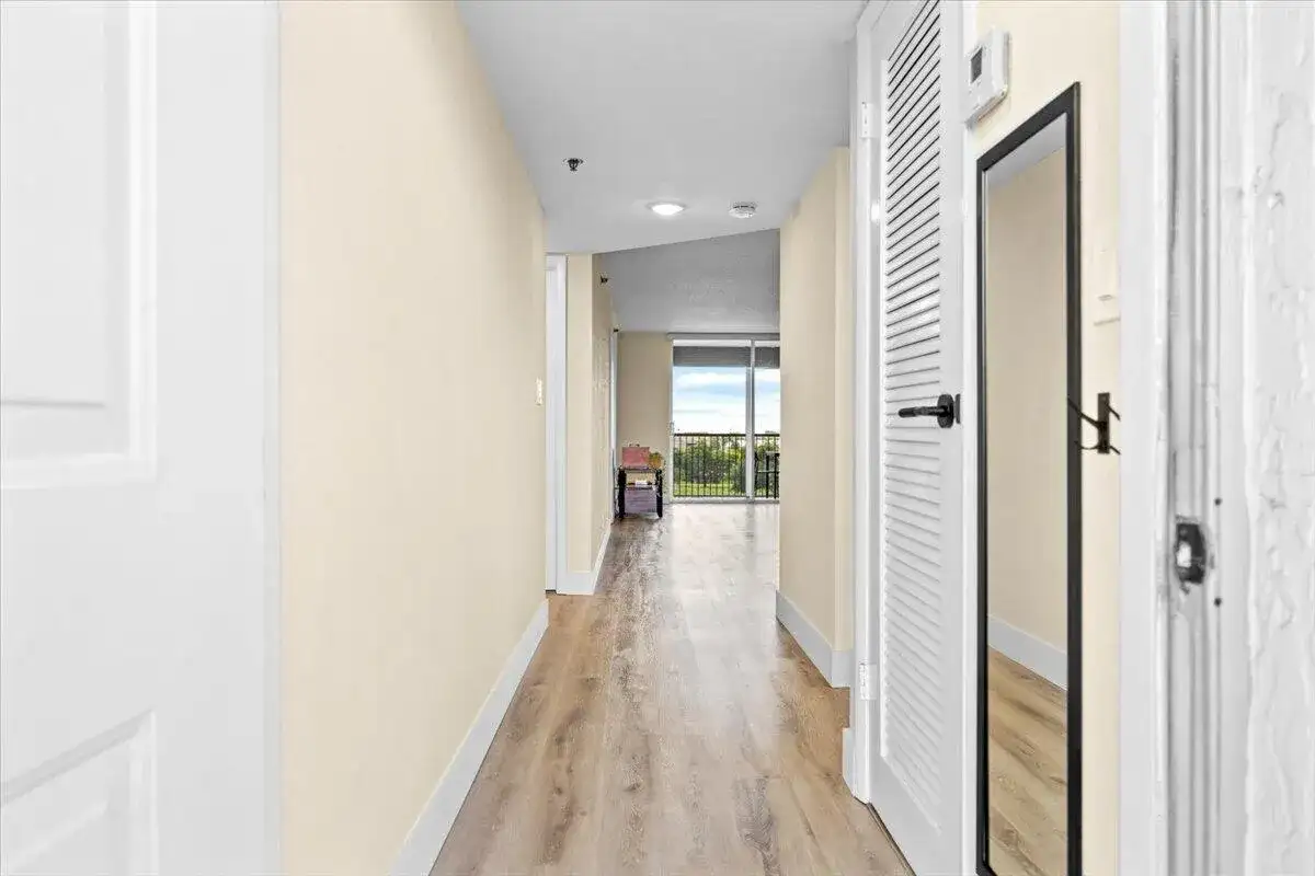 3100 W Rolling Hills Circle # 707, Davie FL 33328 photo 3
