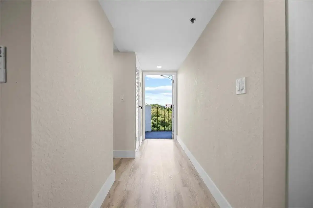 3100 W Rolling Hills Circle # 707, Davie FL 33328 photo 4