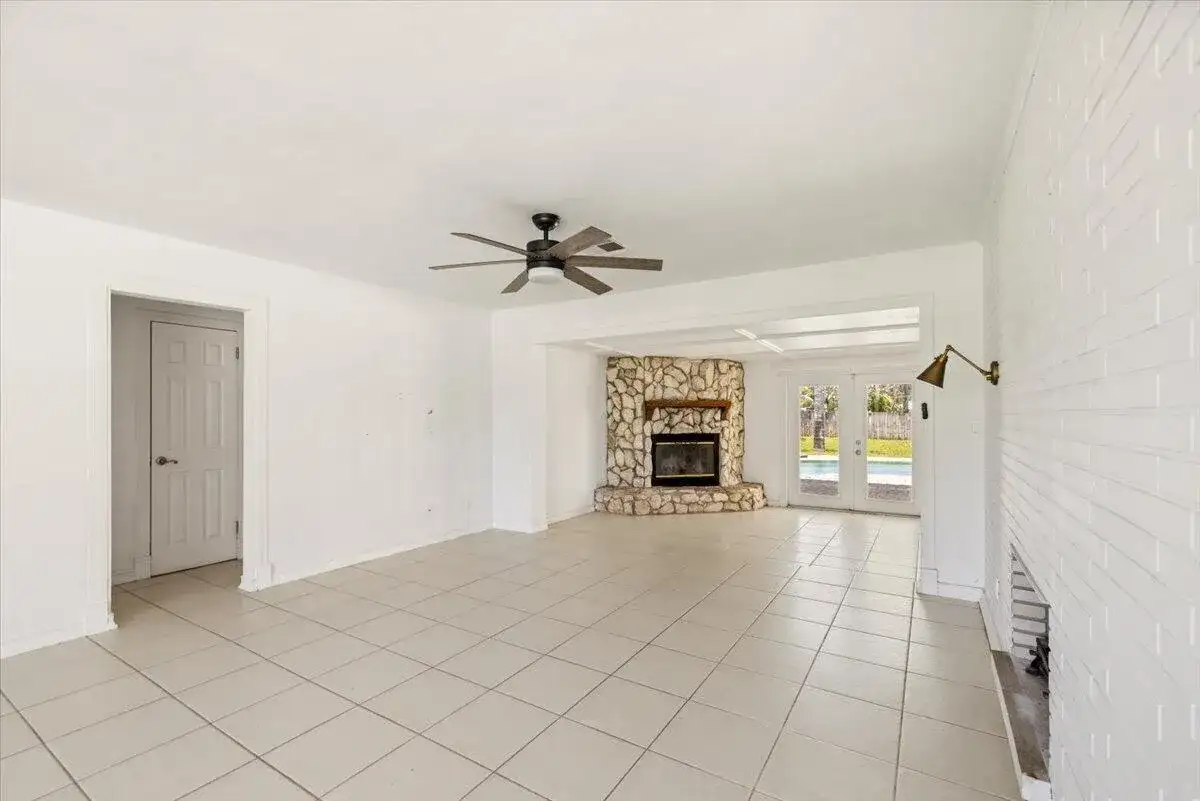 145 18th Avenue, Vero Beach FL 32962 photo 3
