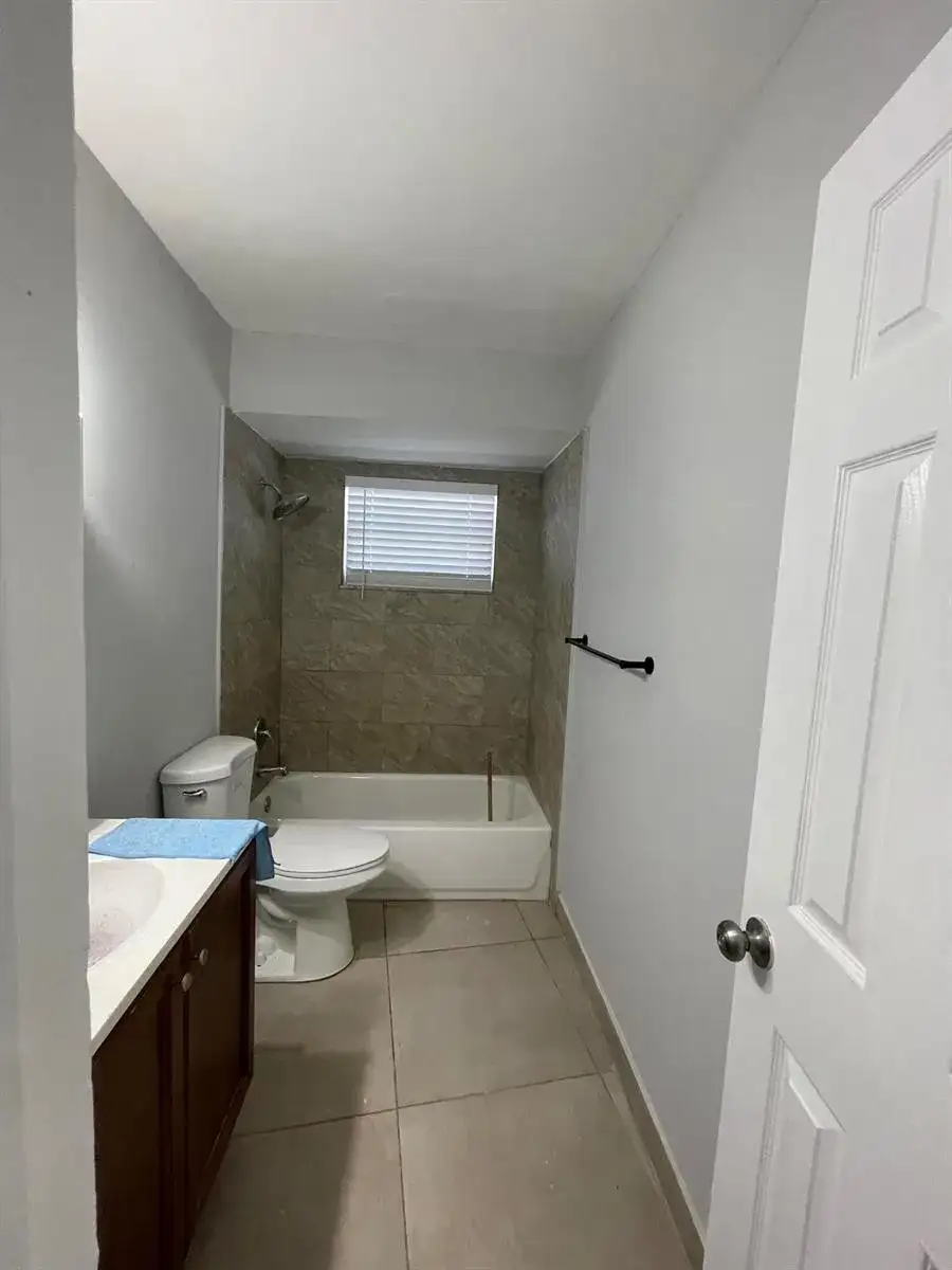 921 SW 10TH Drive # 3, Pompano Beach FL 33060 photo 5