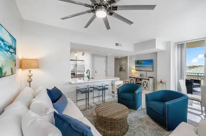 350 N FEDERAL Highway # 405, Boynton Beach FL 33435