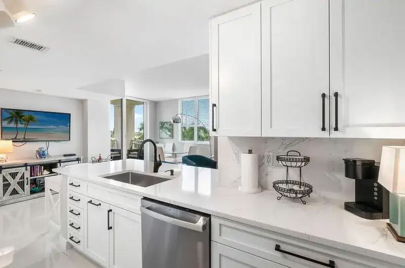 350 N FEDERAL Highway # 405, Boynton Beach FL 33435 photo 3