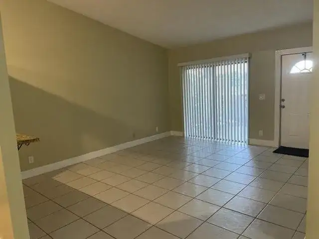 4405 Woodstock Drive # D, West Palm Beach FL 33409 photo 2