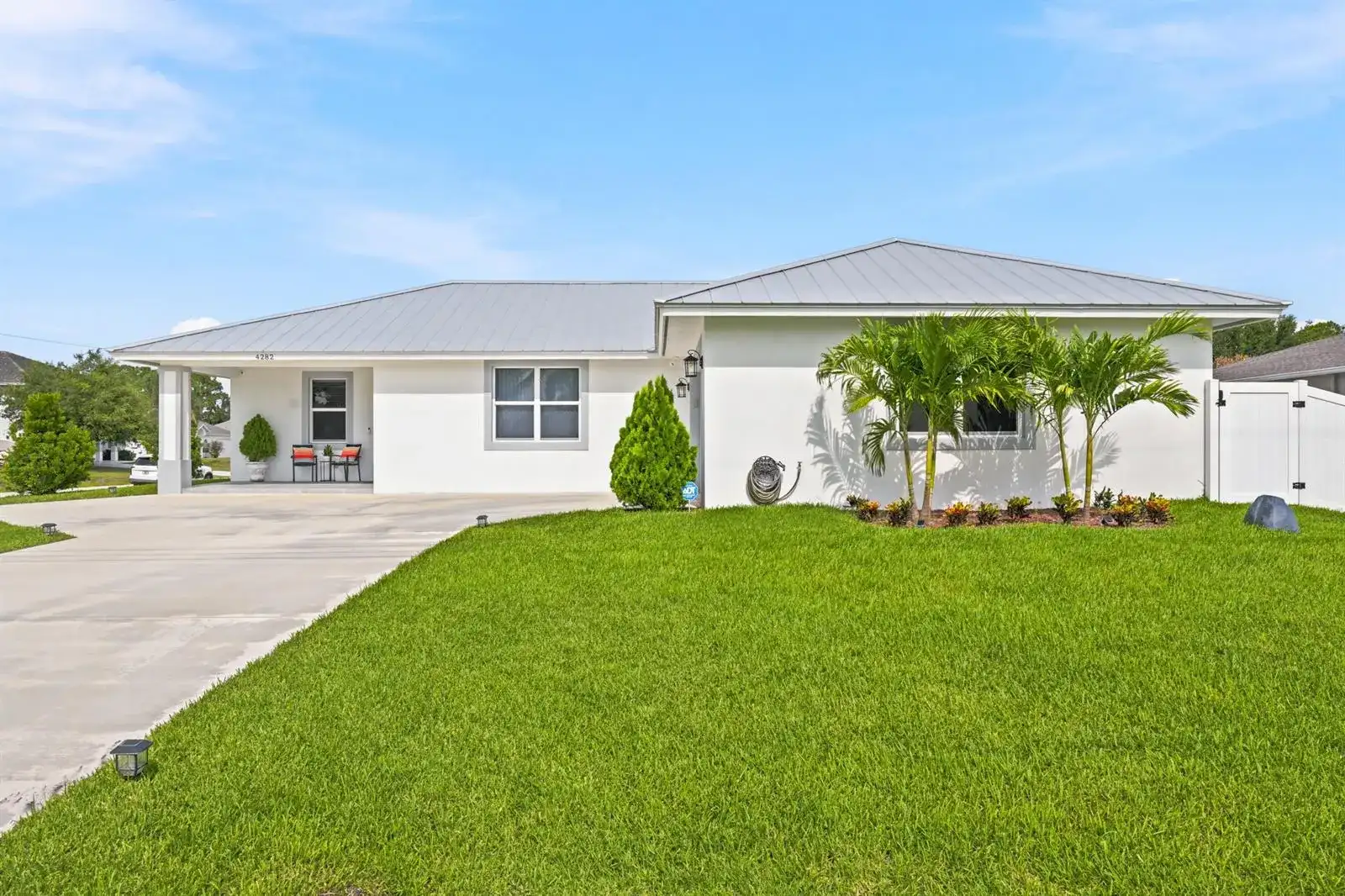4282 SW Earnest Street, Port St. Lucie FL 34953