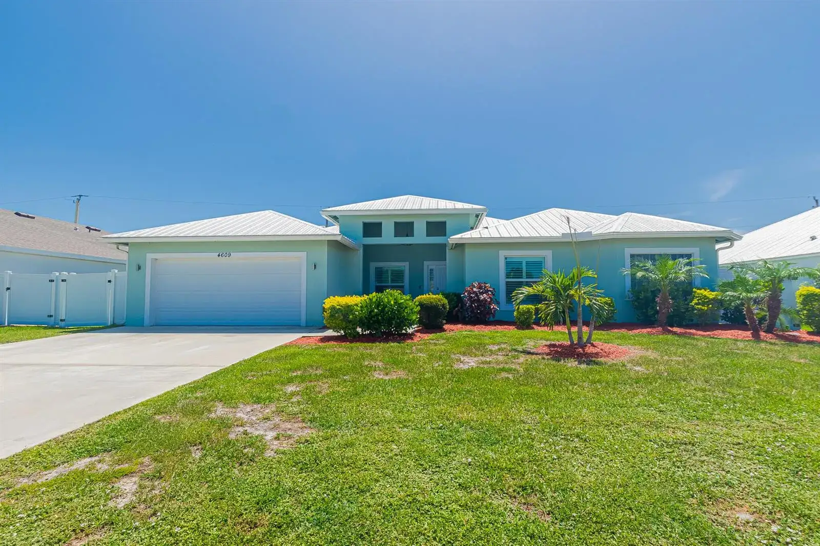 4609 SW Savona Boulevard, Port St. Lucie FL 34953 photo 2