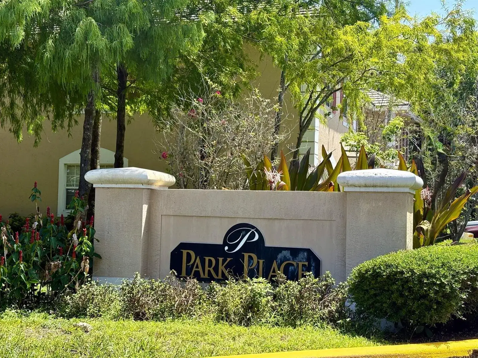721 NW 42nd Avenue, Plantation FL 33317 photo 2